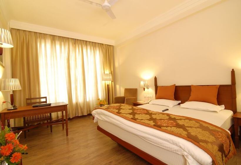 ホテル Chanakya Bnr