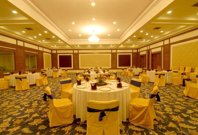 ホテル Chanakya Bnr