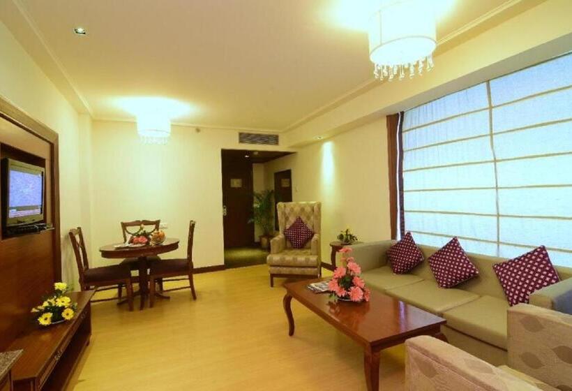 ホテル Chanakya Bnr