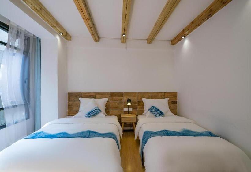 호텔 肇兴溪舍山堂 Creekside Inn