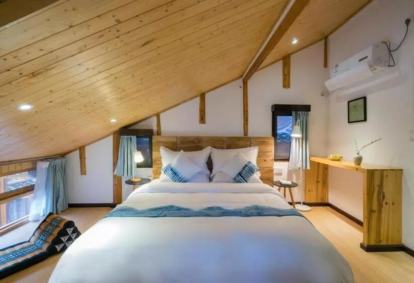 ホテル 肇兴溪舍山堂 Creekside Inn