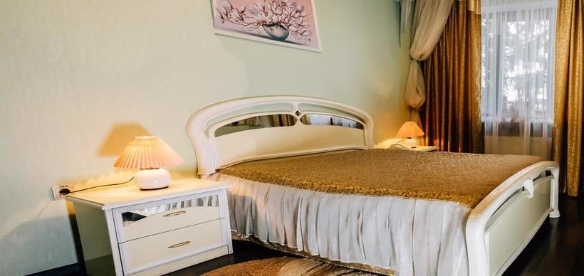 酒店 Dniprovski Zori