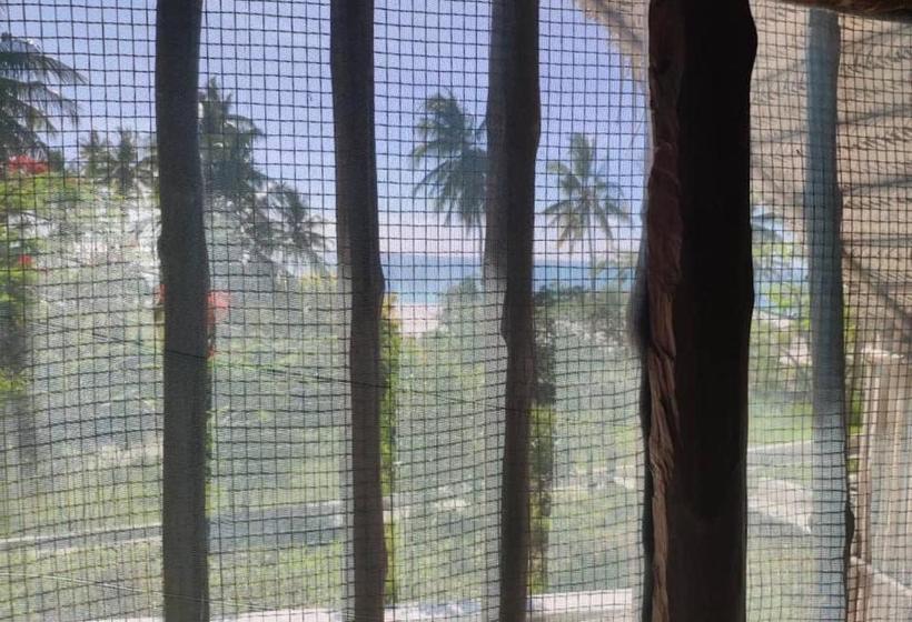 בית מלון כפרי Kae Funk Sunset Bungalows