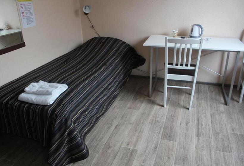 בית מלון כפרי Li Anna Kern