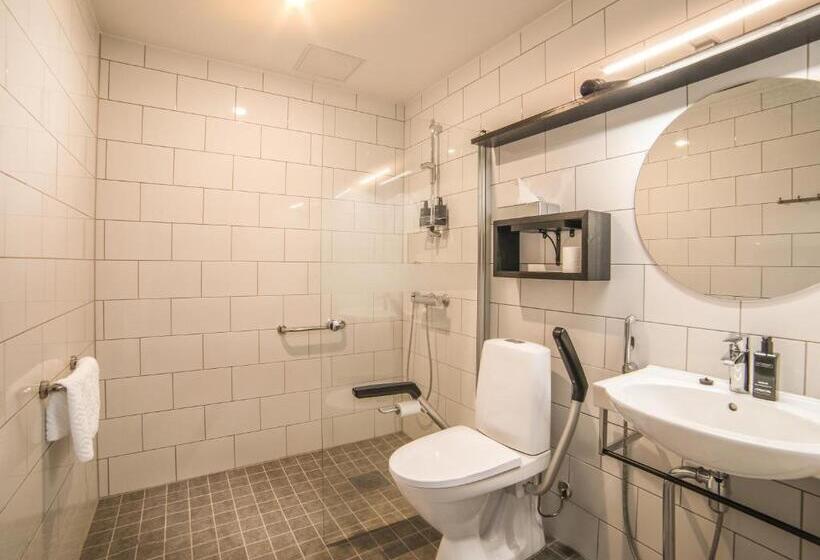 酒店 Li Hiljahelena