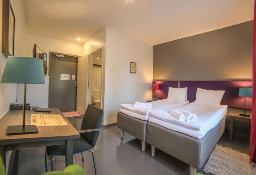 酒店 Li Hiljahelena