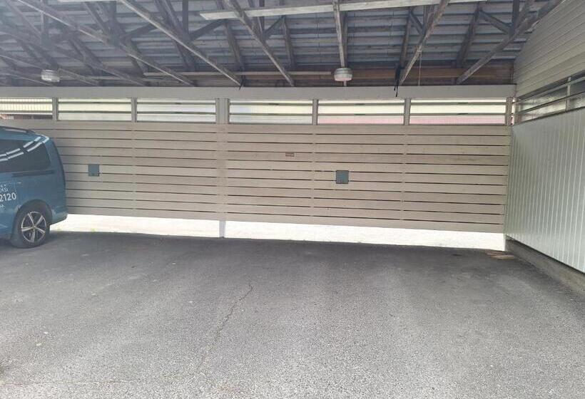 فندق Li Pogostan Hovi