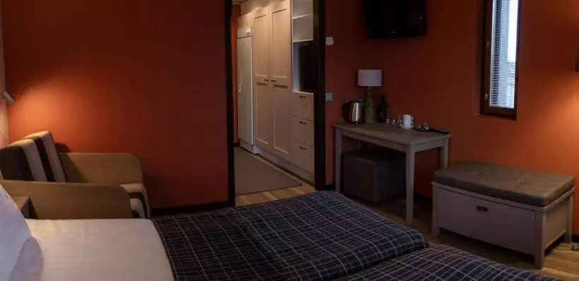 هتل Rukatonttu