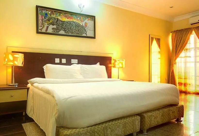 Nera Hotels