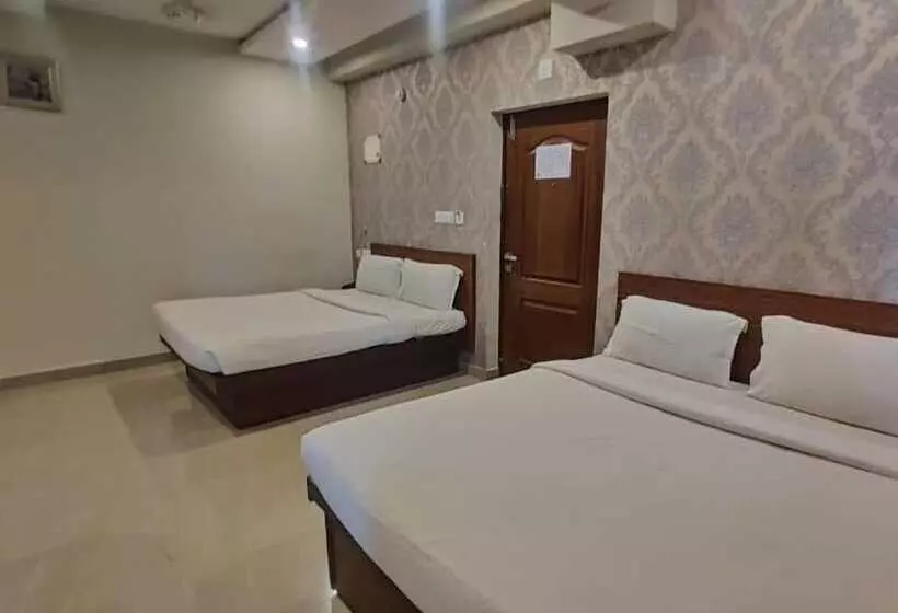 ホテル Sreepathi Indraprastha