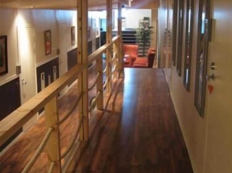 فندق Li Suonenjoki