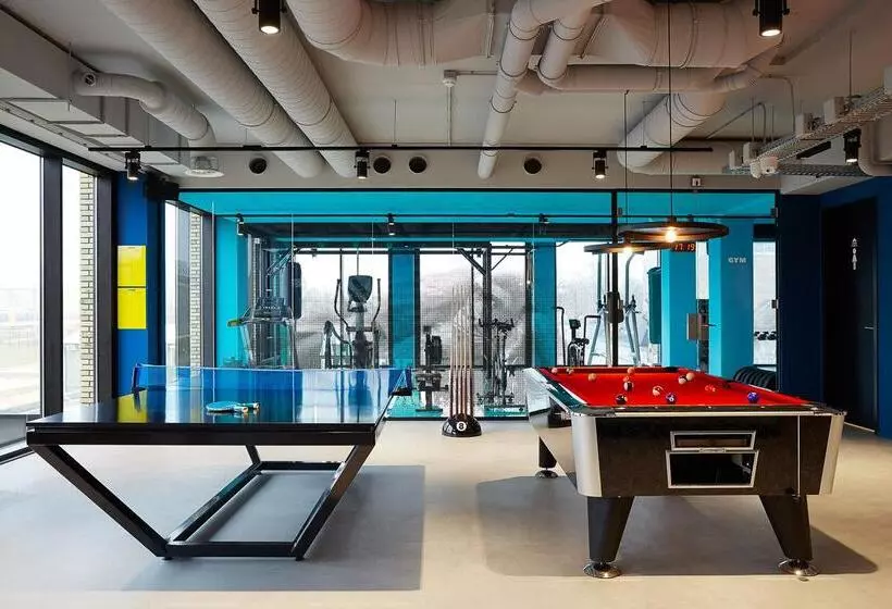 هتل The Social Hub Eindhoven