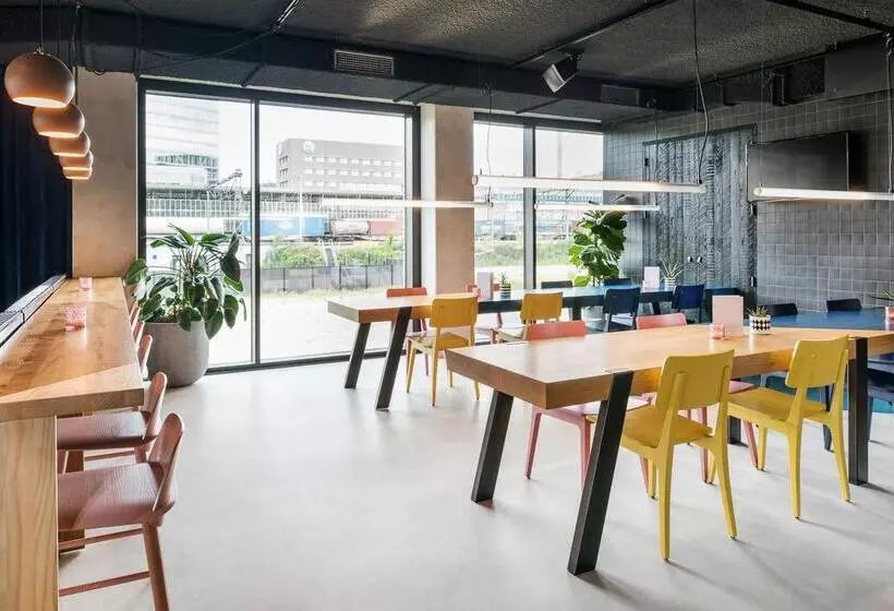 هتل The Social Hub Eindhoven