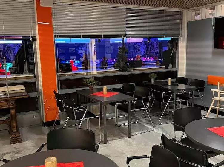 هتل Tikkurila