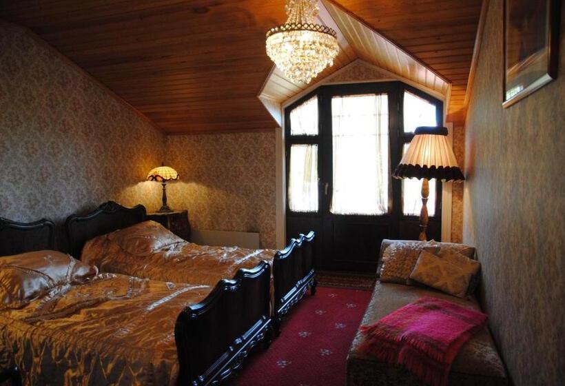 هتل Villa Antonius