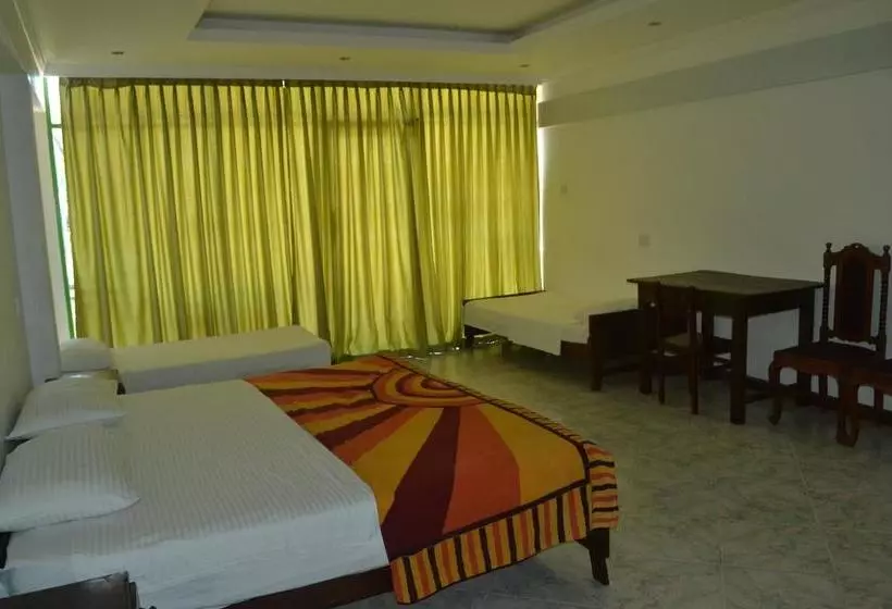هتل Villa Jayananda