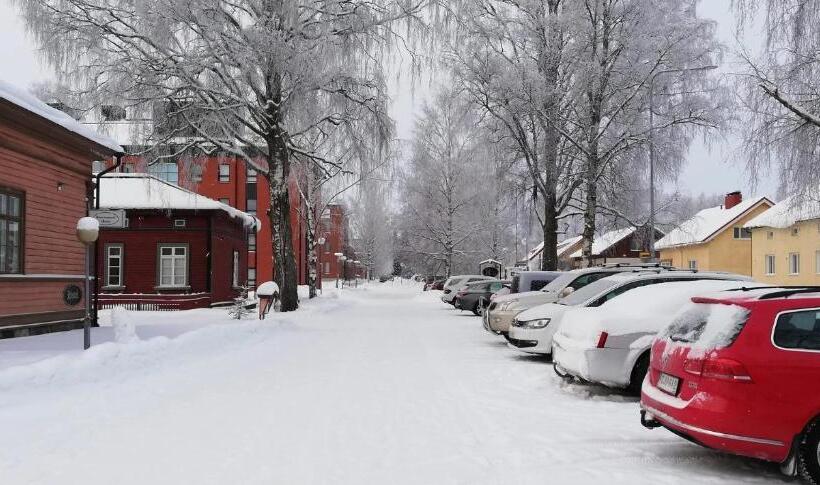 Li Ja Hostelli Marja