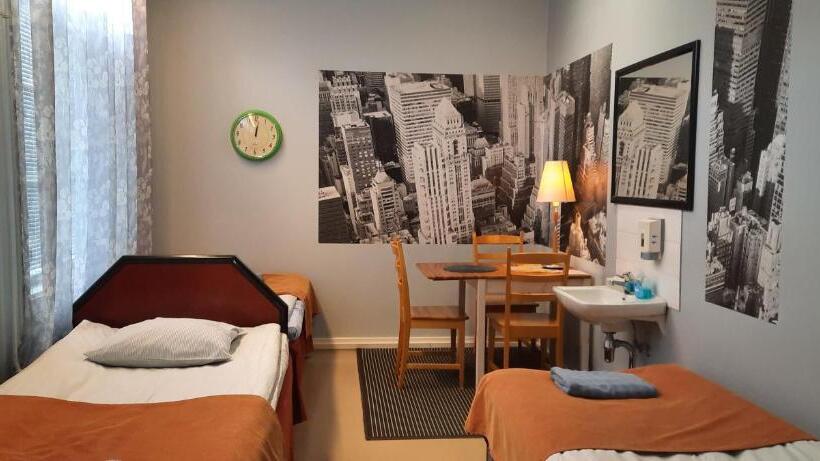 Li Ja Hostelli Marja