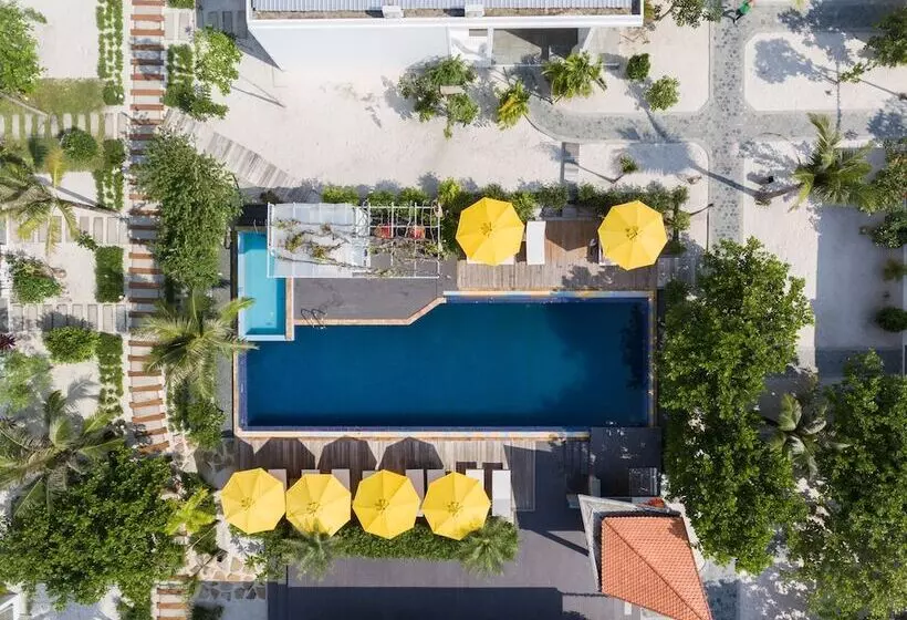 Long Set Resort
