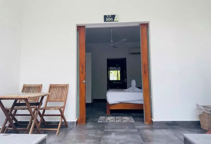 Long Set Resort