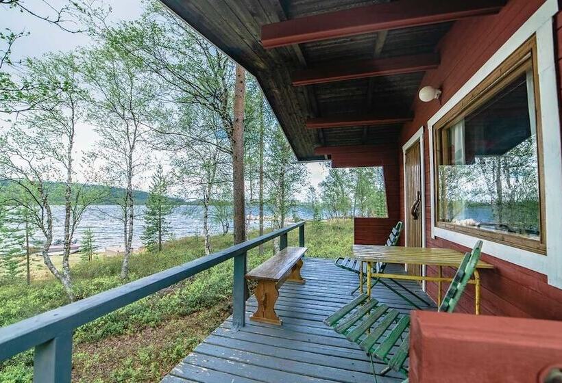 リゾートホテル Ukonjärven Holiday Village