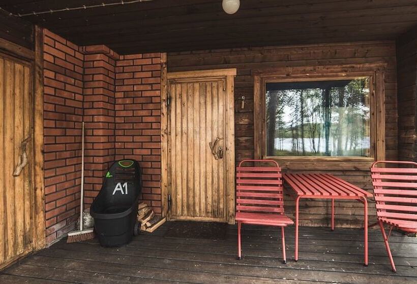 リゾートホテル Ukonjärven Holiday Village