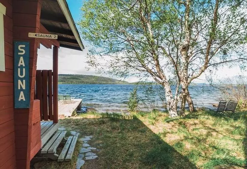 Lomakeskus Ukonjärven Holiday Village