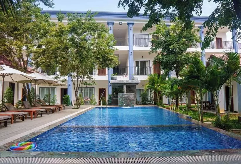 Majatalo New Dragon Inn Guest House