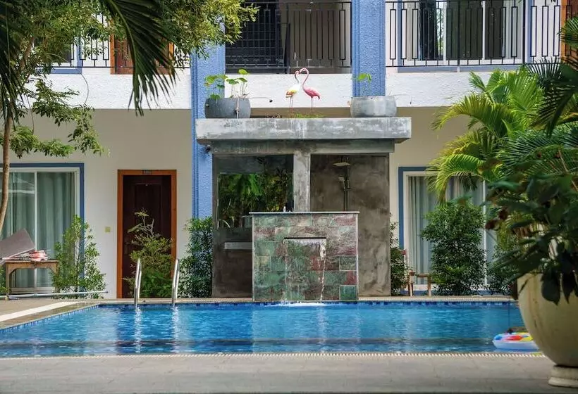 Majatalo New Dragon Inn Guest House