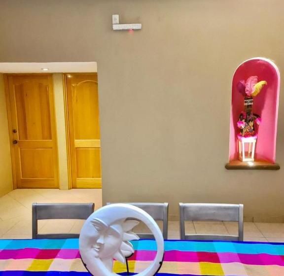 ホテル Arcadia Cuernavaca