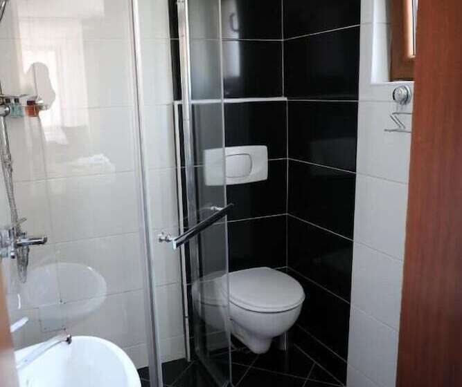 בית מלון כפרי Bruti