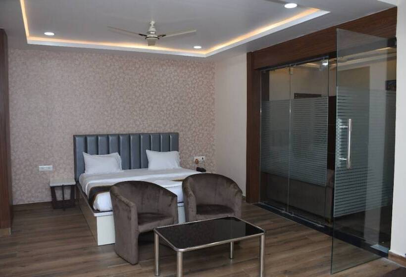 בית מלון כפרי Mahal Supaul