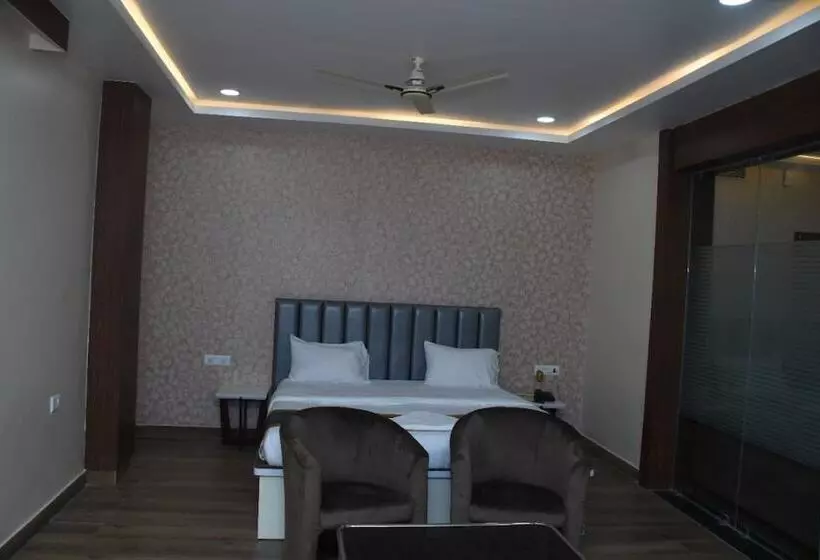 Hotelli Mahal Supaul