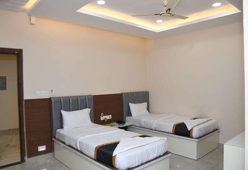 בית מלון כפרי Mahal Supaul