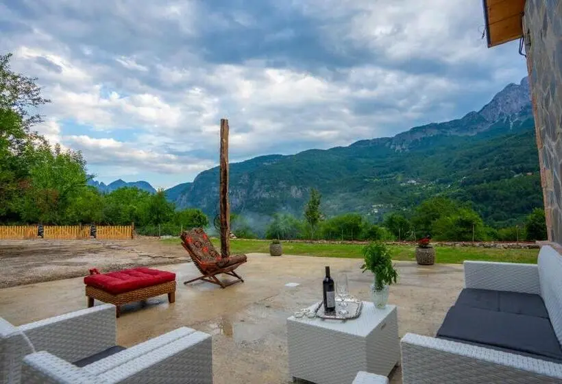 Pension Villa Prelatheth
