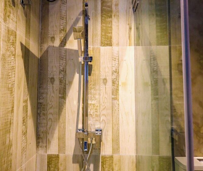 Pensjonat Forest Face Lodge