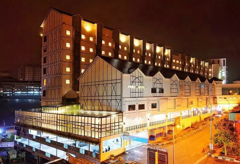 Hotelli 16celsius At Kea Farm Brinchang