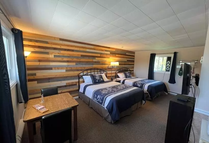 Wawa Northern Lights Motel And Chalets