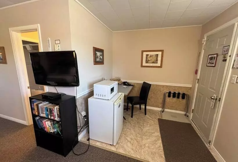 Wawa Northern Lights Motel And Chalets