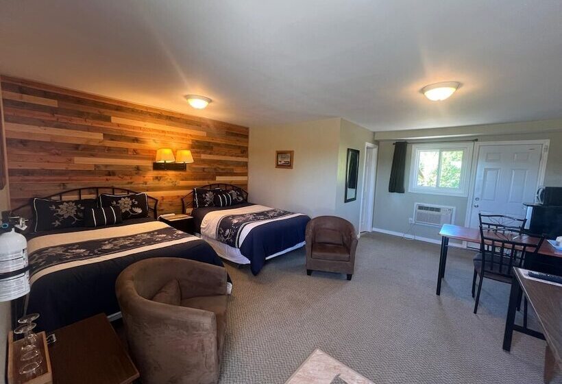 Wawa Northern Lights Motel And Chalets