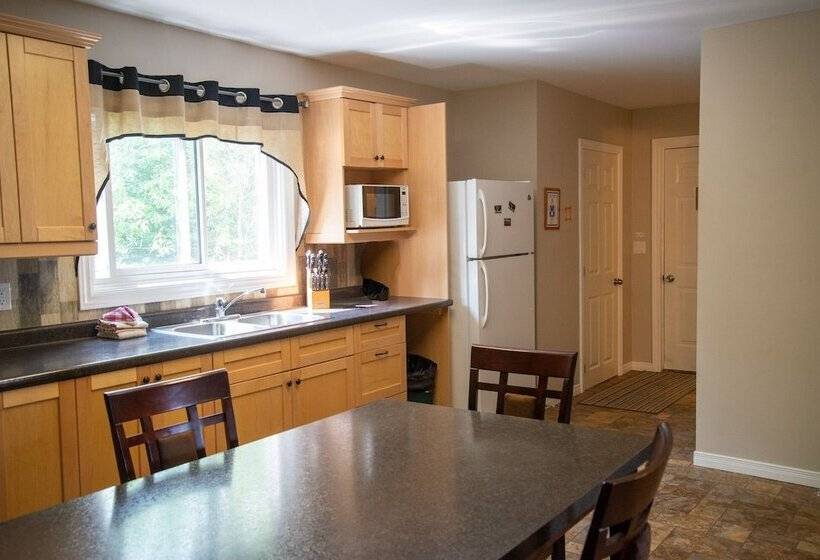 Wawa Northern Lights Motel And Chalets