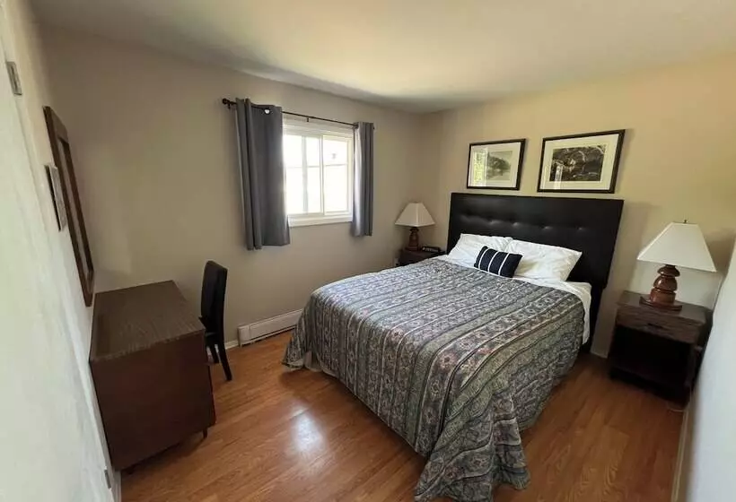 Wawa Northern Lights Motel And Chalets