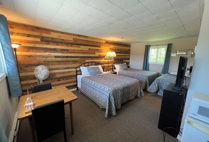 Wawa Northern Lights Motel And Chalets