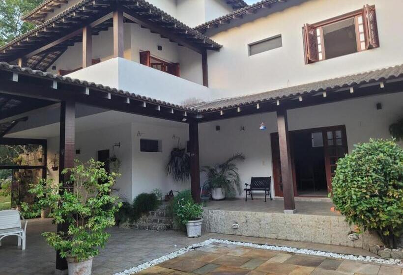 호스텔 A Casa Do Sol Ilhabela