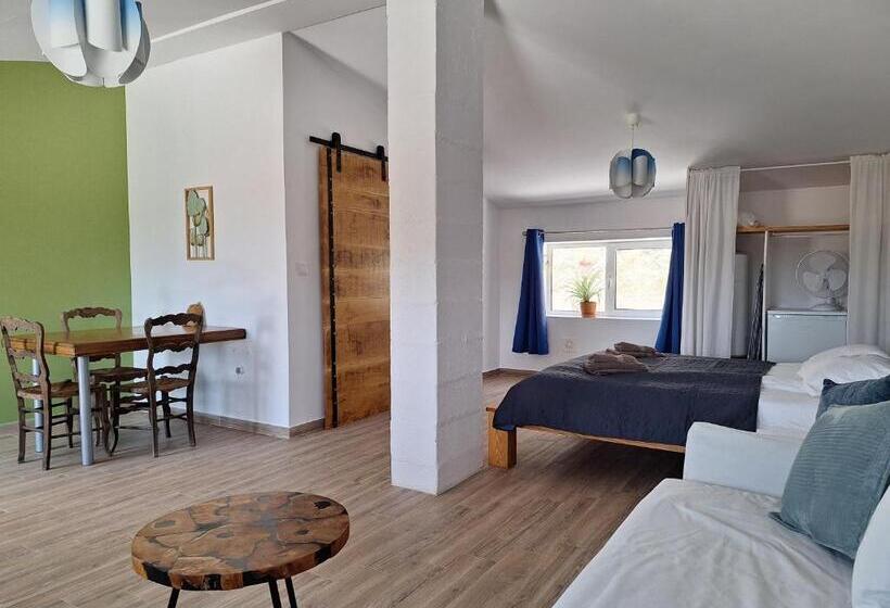 تختخواب و صبحانه Casa Dani Studio S, Tomar