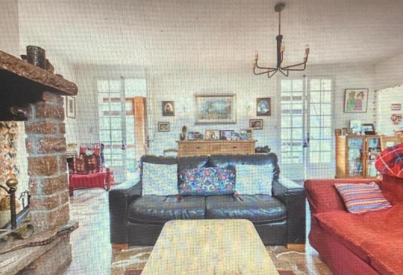 ベッドアンドブレックファースト Chez Deuchars