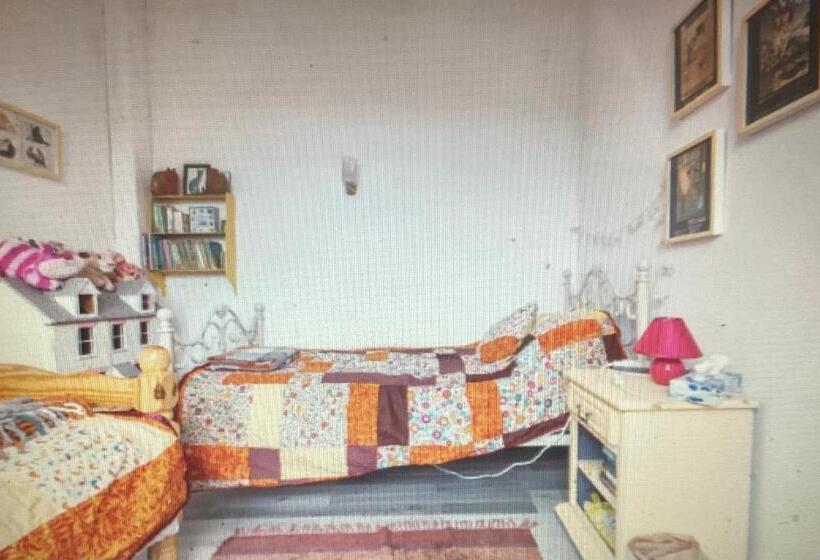 ベッドアンドブレックファースト Chez Deuchars