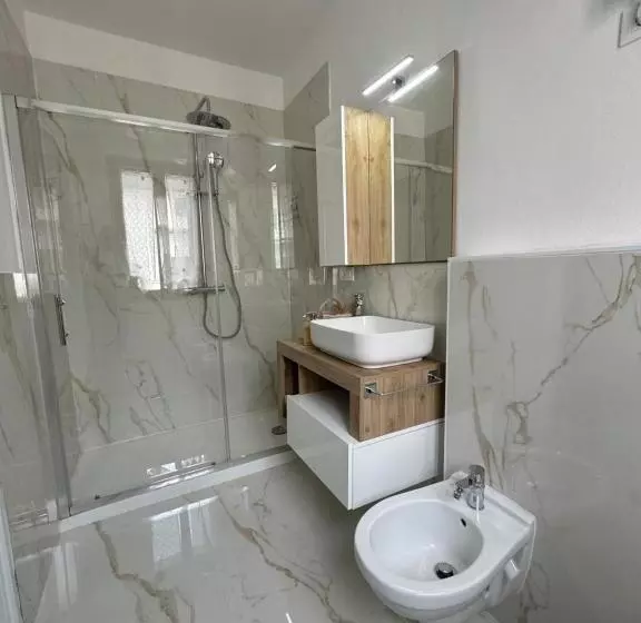 تختخواب و صبحانه Room Marian