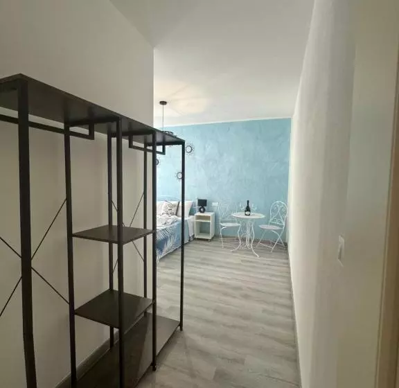 تختخواب و صبحانه Room Marian