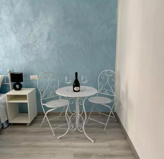 تختخواب و صبحانه Room Marian